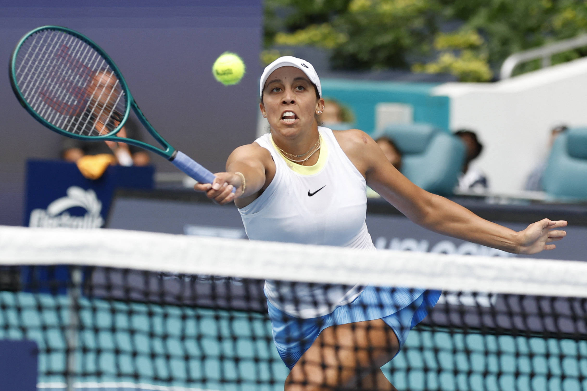 进攻推进犹 进攻推进犹