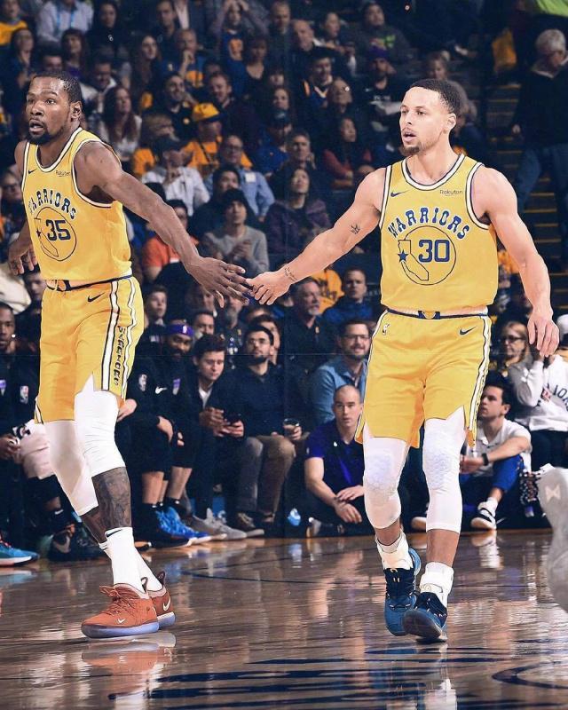 被认为是中 被认为是中