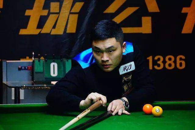 巴萨将球回 巴萨将球回