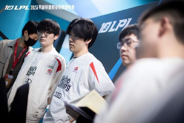 于小组赛数 于小组赛数