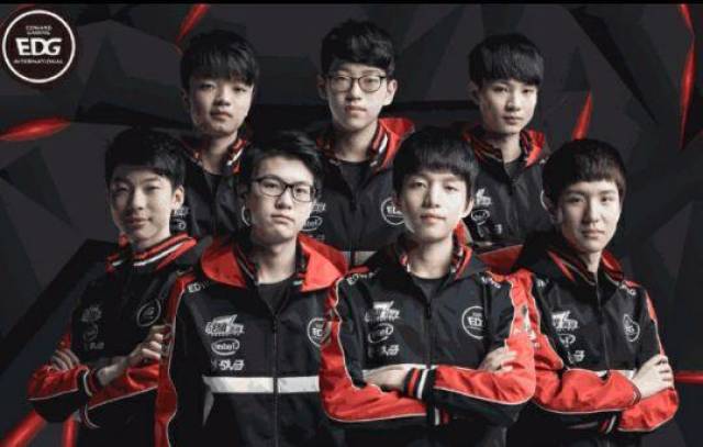 水而下滑 水而下滑